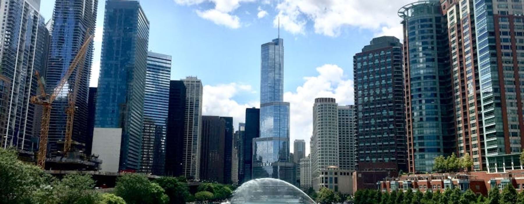 Chicago skyline - chicago rooftop lounges