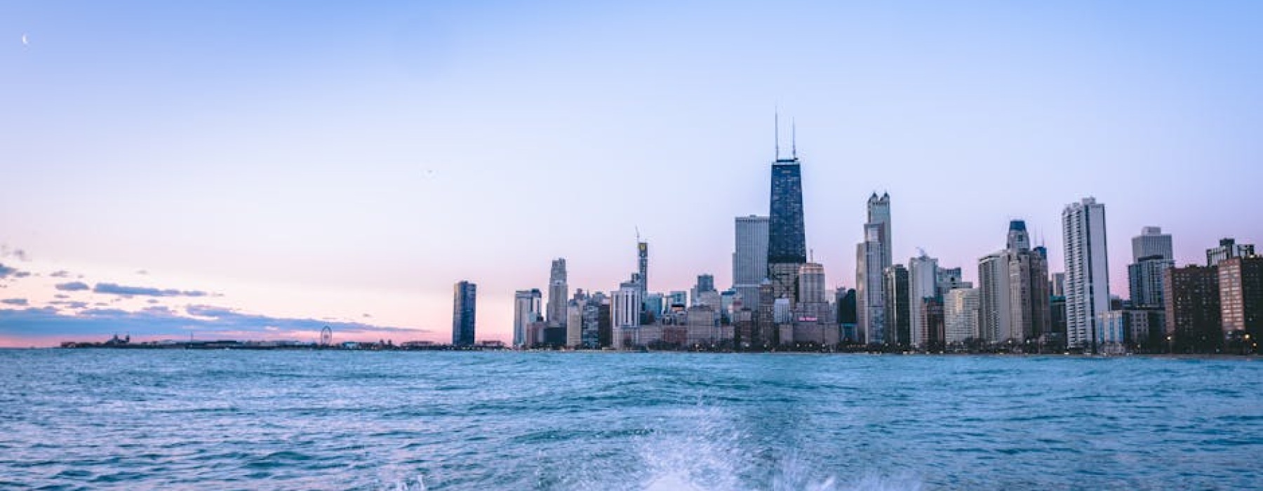 Chicago skyline - pet-friendly apartments Chicago