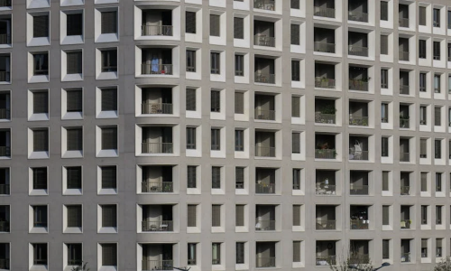 logan square high rise apartments